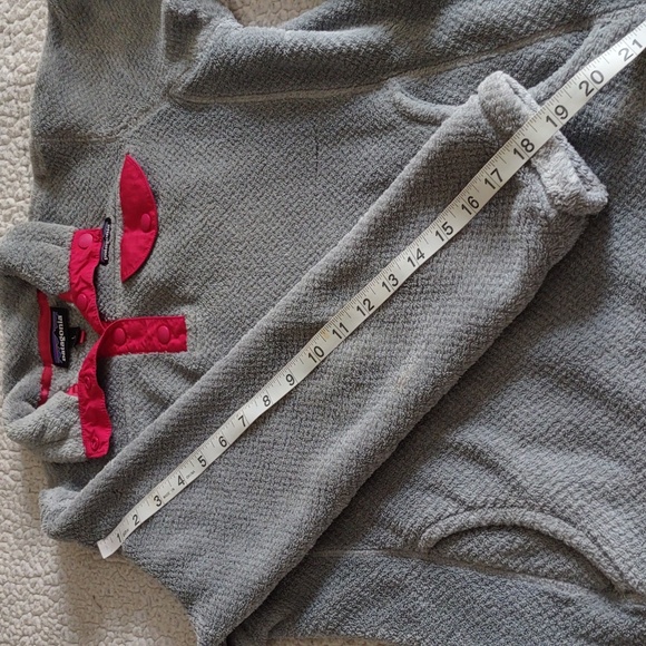 Patagonia Girl's Large(12) Pink Grey Re-Tool T-Snap Fleece Pullover Sweater - Picture 9 of 14
